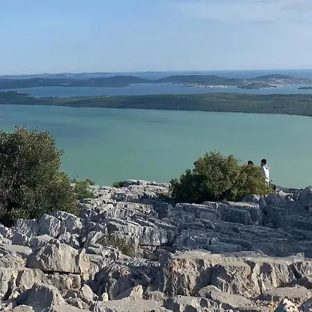 Pine Tree Villa Pakoštane
