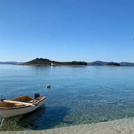 Villa Pine Tree Pakoštane