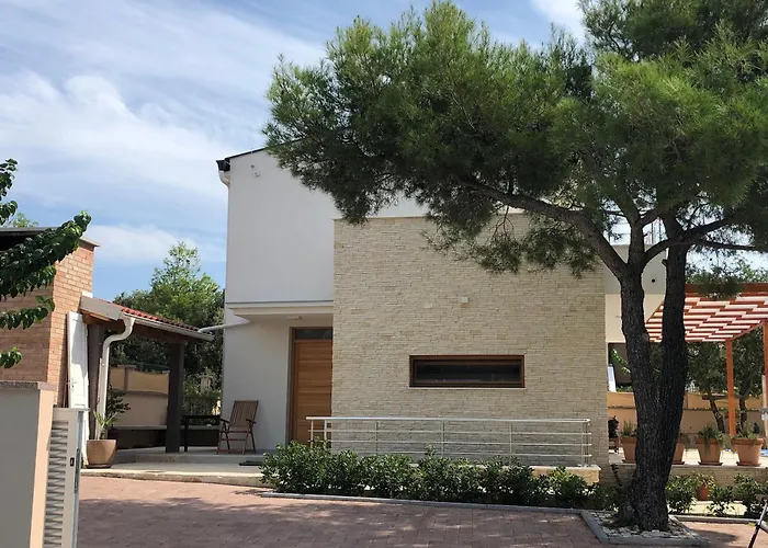 Villa Pine Tree Pakostane